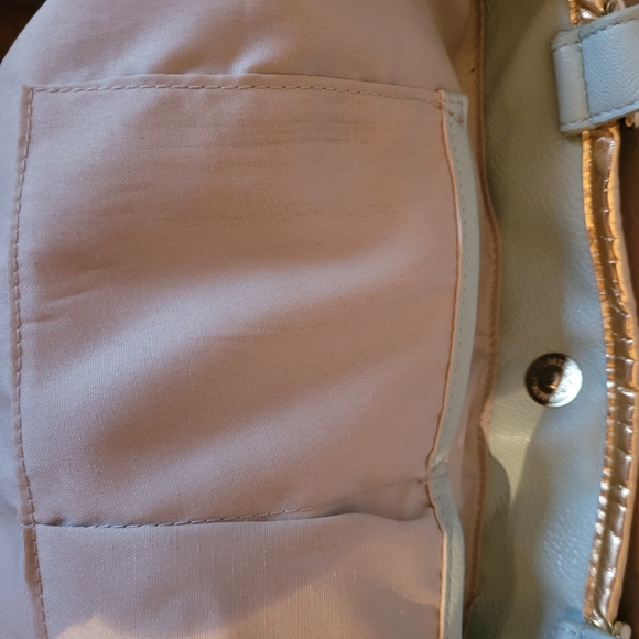 Purse with fringe detailing - Picture 8 of 9